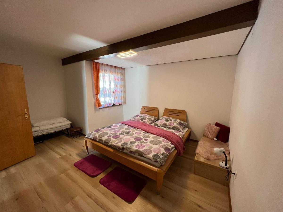 Sandys Ferienwohnung Im Gruenen Niederdorf  Exterior foto